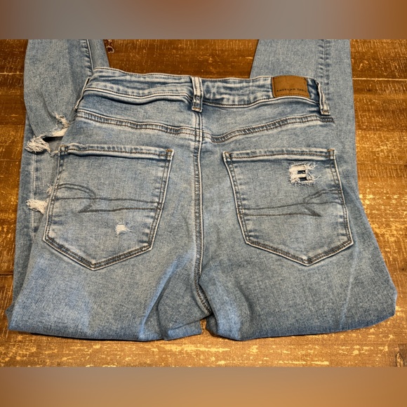 American Eagle Distresses Super Hi-Rise Jeggings - Picture 8 of 13